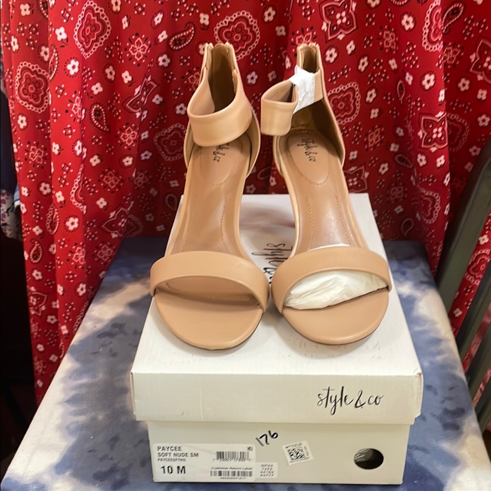 Style & Co. Paycee Nude Ankle-Strap Dress Sandals never worn, new in box